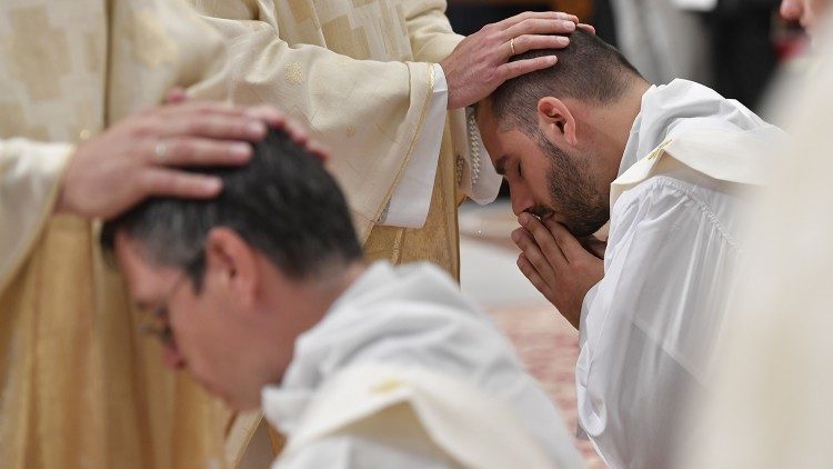 Conferencia internacional sobre la formación clerical en el Vaticano