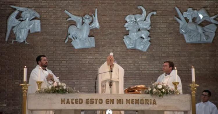 Emotiva despedida de Mons. Larrazábal en San Juan de Cuyo