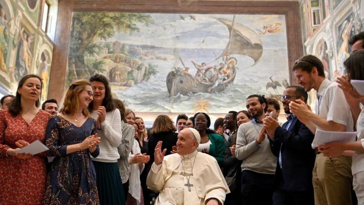 En política "la realidad es más importante que la idea", dijo Francisco