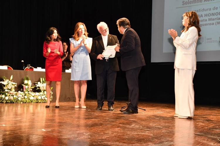 Mama Antula, doctora honoris causa de la Universidad Nacional de Santiago del Estero