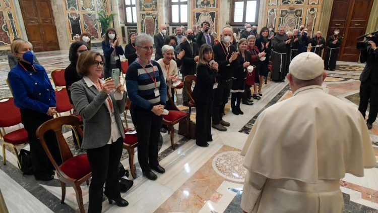 Francisco: contar la historia de Tierra Santa es contar el "Quinto Evangelio"