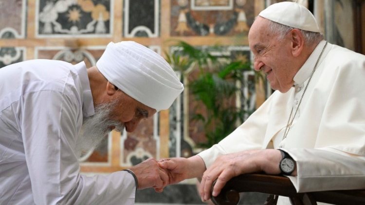 Francisco: el diálogo interreligioso es necesario en la lucha por la paz