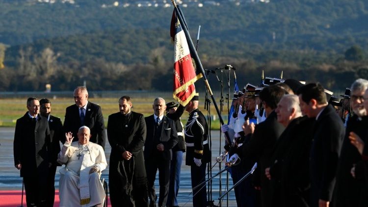 Primera visita de un papa a la isla francesa de Córcega