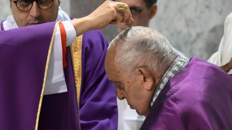 Francisco presidió en Roma la Misa del Miércoles de Ceniza