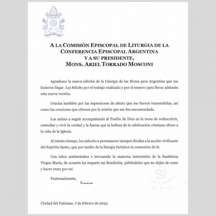 Francisco destacó la nueva edición de la Liturgia de las Horas para Argentina