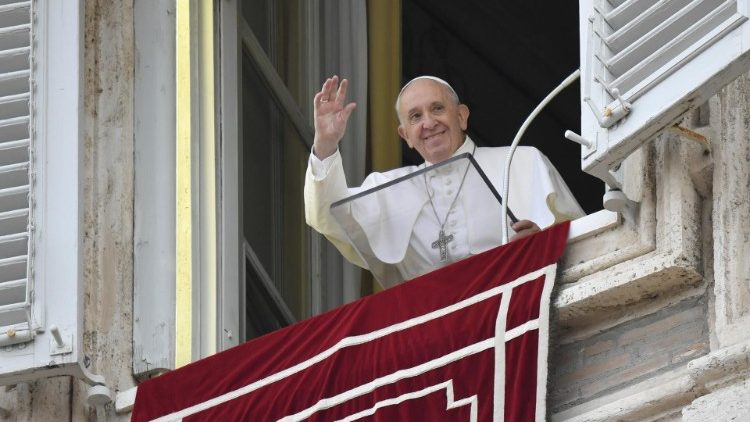 Francisco: 'La Iglesia tiene que acoger a todos sin etiquetas ni prejuicios'