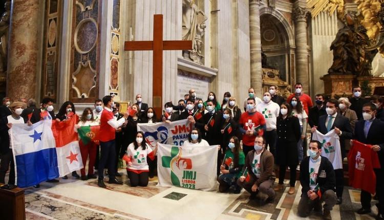 El Papa invitó a los jóvenes del mundo a ir a la JMJ de Lisboa