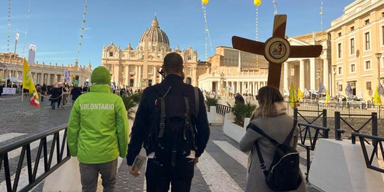 El cardenal Czerny presidirá la misa por el Jubileo de los Voluntarios