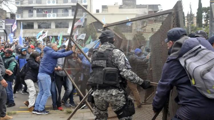 Jujuy: los obispos rechazan toda violencia y llaman a la pacificación y al diálogo