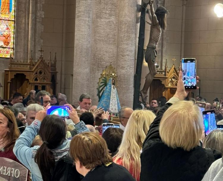 La diócesis de Avellaneda-Lanús peregrinó al santuario de Luján