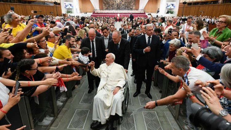 'La Iglesia es como un coro en el que se necesitan todas las voces', recordó el Papa