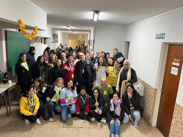 Numerosas personas participaron del Encuentro Regional para Misioneros en La Plata