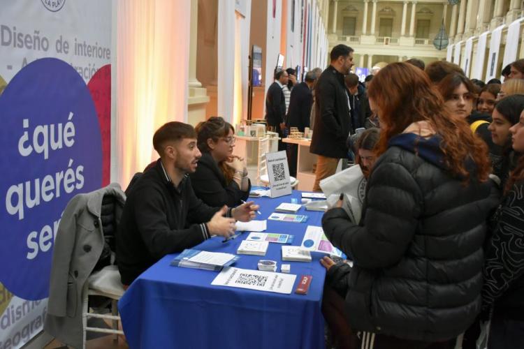 Miles de jóvenes participaron de la Expo UCALP 2024