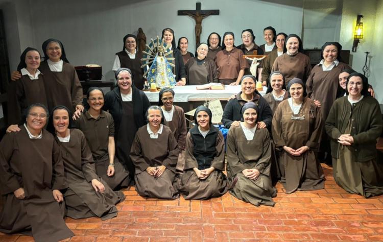 Asamblea electiva de las Carmelitas Descalzas de Nuestra Señora de Luján