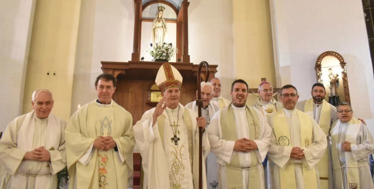 Lomas de Zamora: Mons. Lugones convoca a un Año Vocacional diocesano