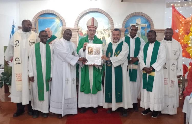 Los Misioneros de los Sagrados Corazones se despiden de la parroquia Jesús Salvador