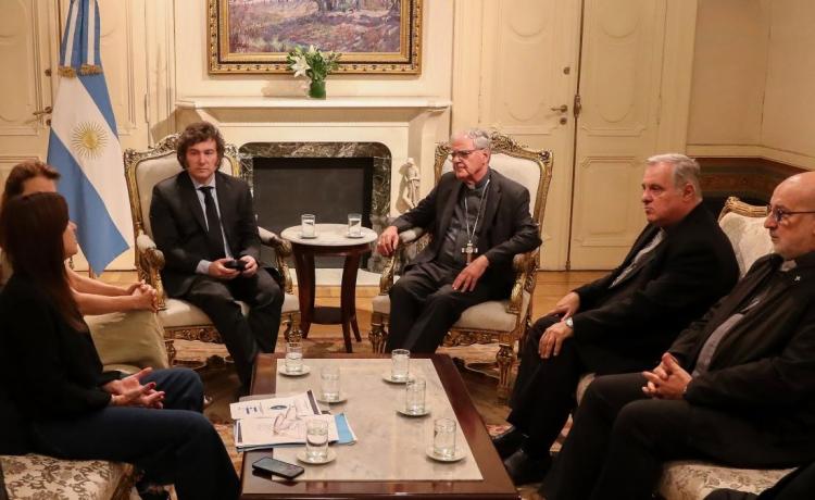 Los obispos visitaron al presidente Milei y dialogaron sobre la realidad del país