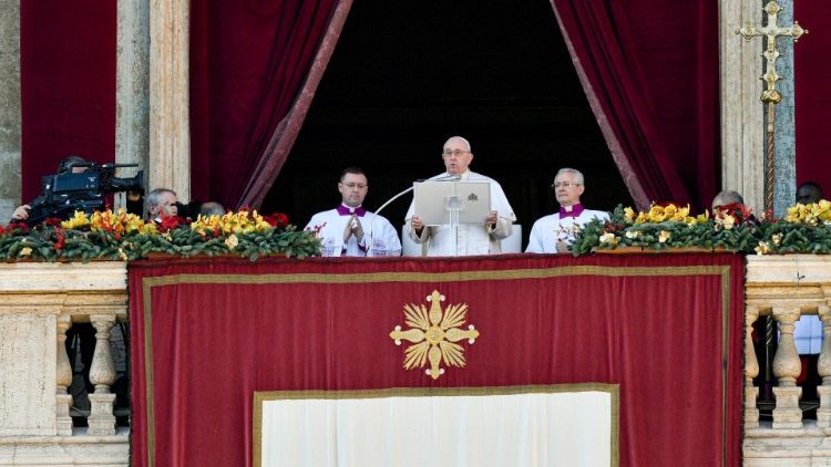 Mensaje "Urbi et Orbi": el Papa clamó por el fin inmediato de la guerra en Ucrania