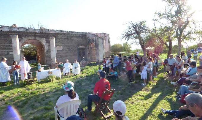 Misa en la casa histórica de los amigos de Brochero