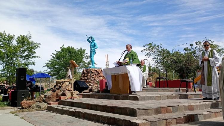 Mons. Álvarez: 'Seamos una comunidad que camina desde el servicio'