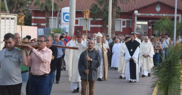 Mons. Araya: 'Vivamos esta apertura a la misericordia y a la indulgencia'