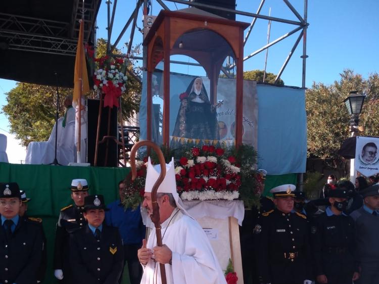 Mons. Braida: Con Cristo podemos enfrentar juntos los males de este tiempo