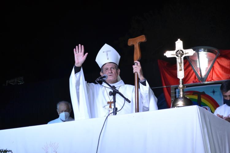 Mons. Canecín invitó a hacer la experiencia del "poder de la Resurrección"