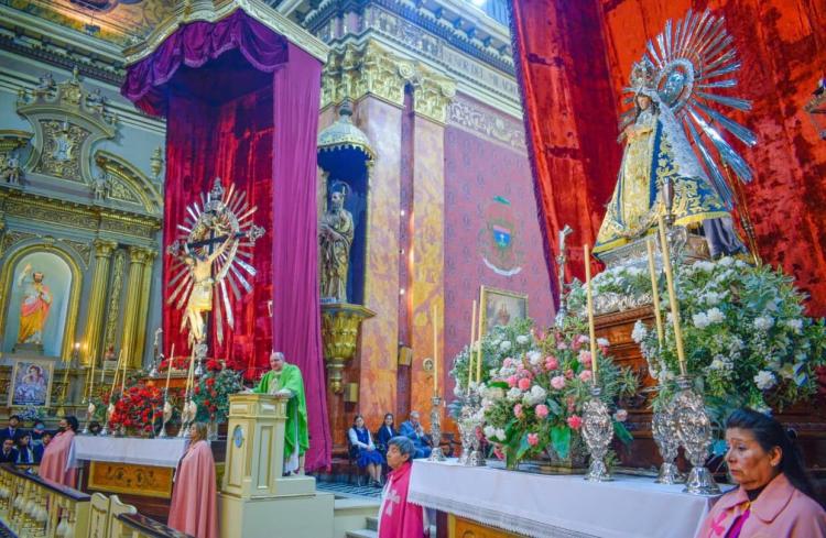 Mons. Cargnello: Necesitamos estar cerca del Señor y la Virgen del Milagro