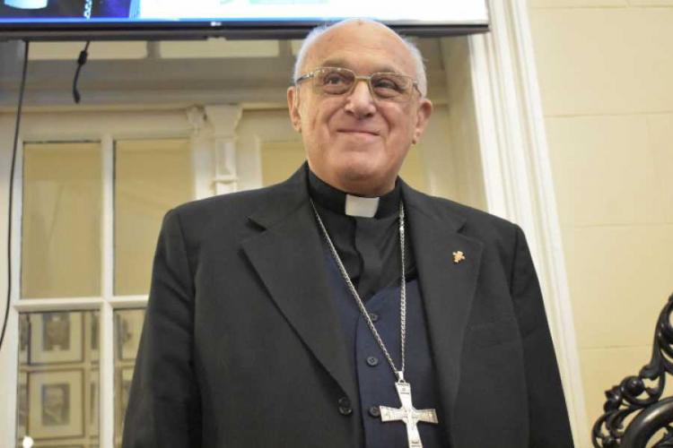 Mons. Castagna: 'Los pequeños tienen acceso a la revelación del Padre'