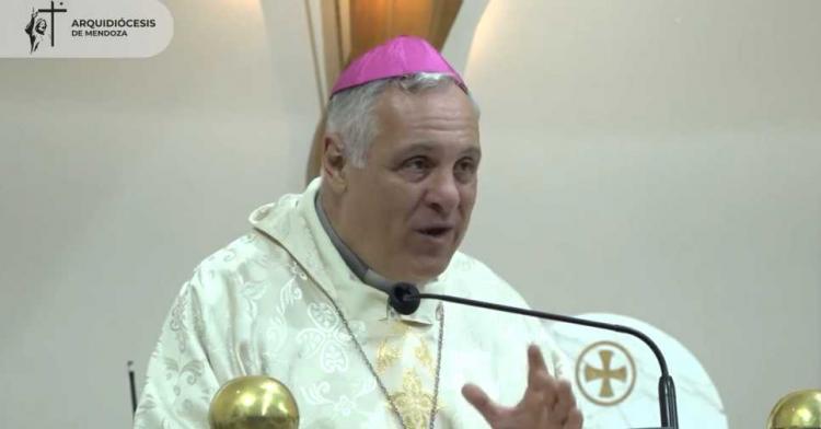 Mons. Colombo: 'No podemos excusarnos de trabajar por la amistad social'