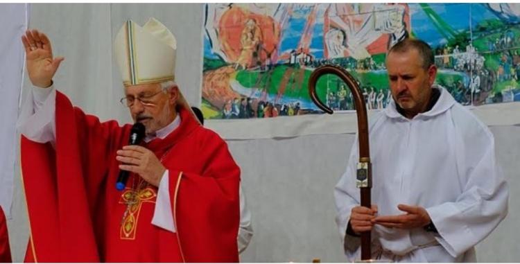 Mons. Croxatto: 'El Espíritu Santo nos hace romper los muros y las barreras'