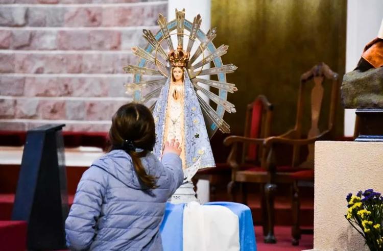 Mons. Domínguez: 'Que la Virgen de Luján les traiga alegría, misericordia y esperanza'