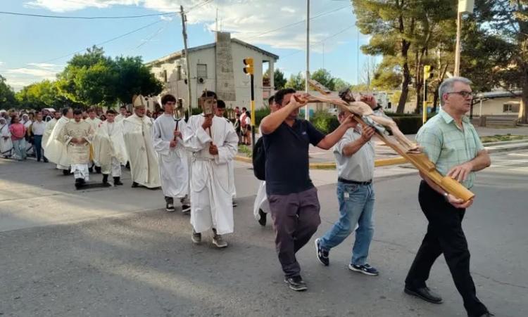 Mons. Domínguez: 'Un momento fuerte para alimentar la esperanza y fortalecer la fe'