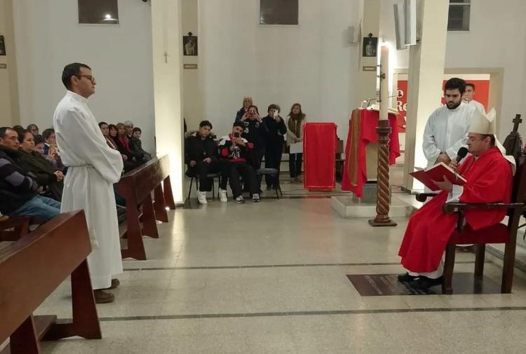 En Pentecostés, Mons. Eguía Seguí destacó la 'dimensión doble' de la fecundidad