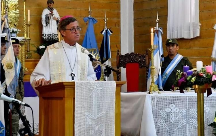 Mons. García Cuerva animó a construir un país más justo, tirando para adelante como un equipo