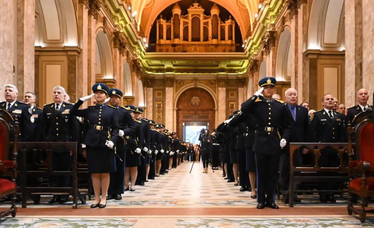 Mons. García Cuerva destacó la vocación de servicio de la Policía Federal