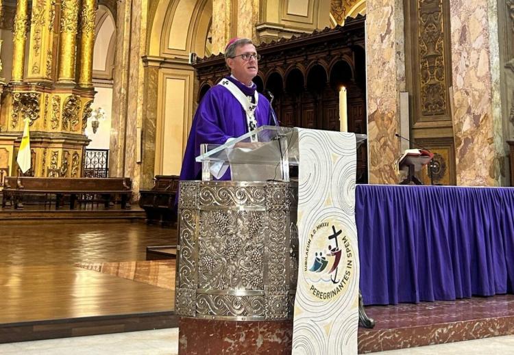 Mons. García Cuerva detalla las prácticas cuaresmales para caminar en la esperanza