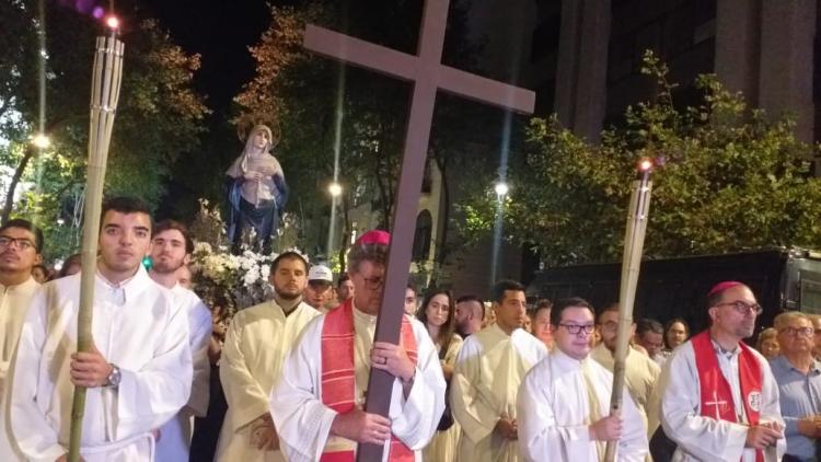 García Cuerva: 'Lloremos con el dolor de nuestros hermanos y abracemos sus cruces'