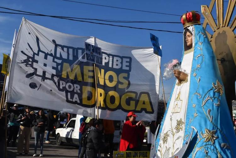 Mons. García: 'La droga se cobra vidas, y también el futuro y los sueños'