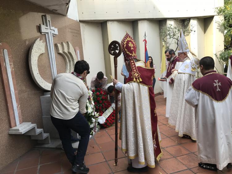 Mons. Hakimian: 'No podemos olvidar nuestro pasado, nuestra historia'