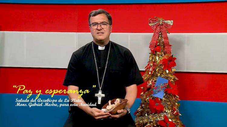 Mons. Mestre: 'Vivir la paz que brota de la presencia del Niño de Belén'