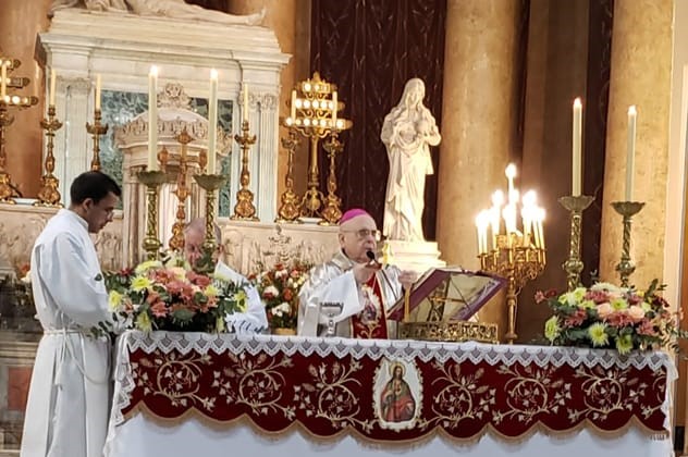 Mons. Mollaghan: 'El corazón de Jesús es un amor cercano, que nos llama a confiar en Él'