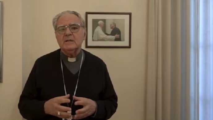 Mons. Ojea: 'Cuando pedimos trabajo, pedimos por la dignidad'