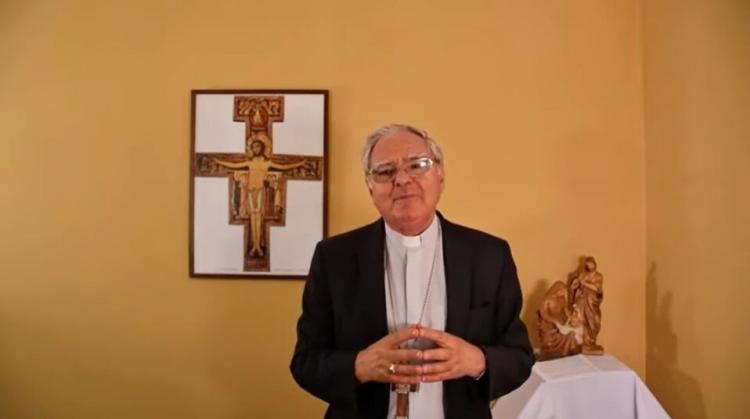 Mons. Ojea: 'El sacramento del Bautismo nos llena de Cristo'