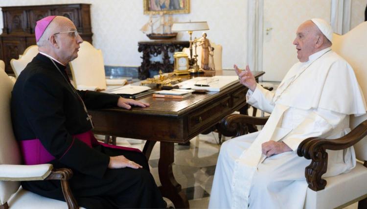 Mons. Olivera fue recibido por el Papa Francisco en el Vaticano