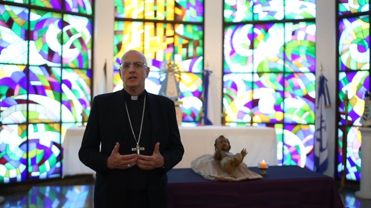 Mons. Olivera: hacer 'lugar en nuestro corazón para que el Niño nazca´