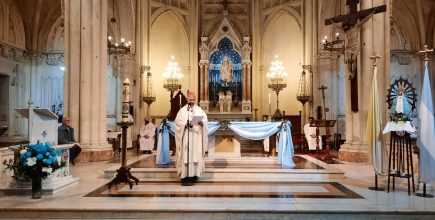 Tedeum: Mons. Scheinig marcó las actitudes fundamentales: 'Todos nos necesitamos'