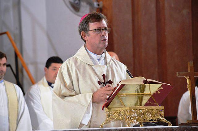 Monseñor García Cuerva llamó a "mirar las orillas de la vida"