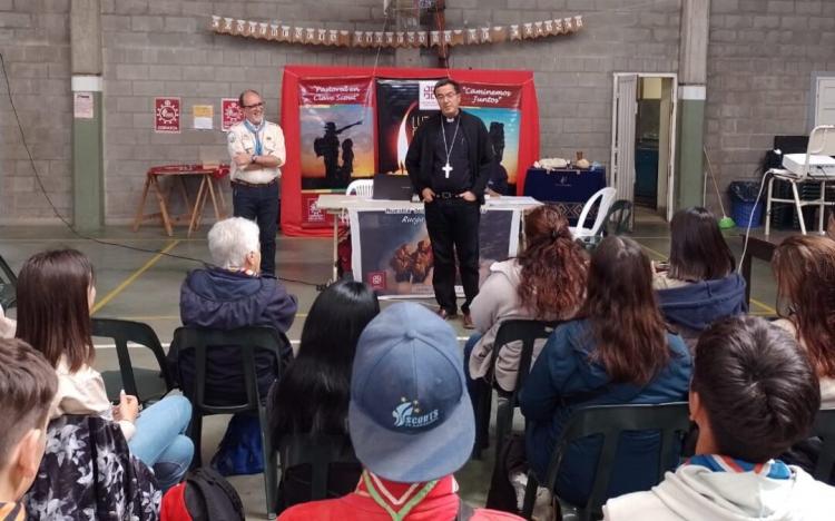 Mons. Mestre participó de la conferencia diocesana de Pastoral Scout católica