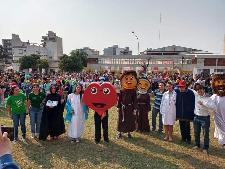 Multitudinario encuentro de catequesis en Corrientes